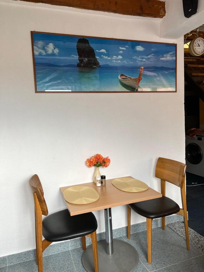 Guest House Faris Travnik Extérieur photo