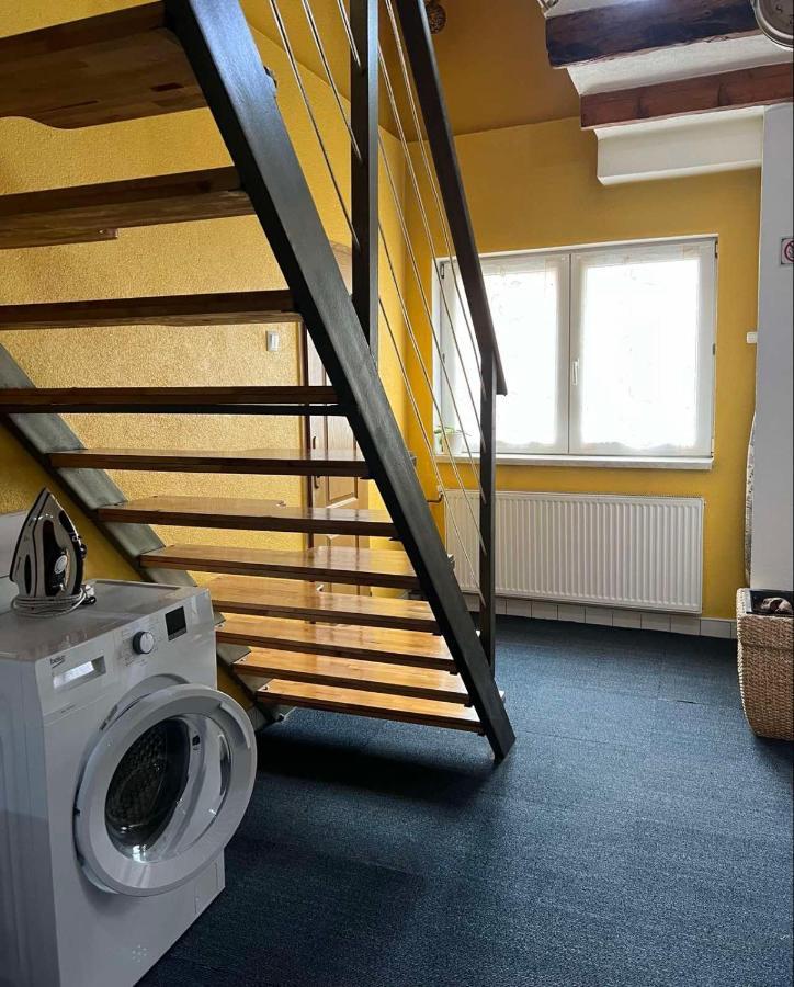 Guest House Faris Travnik Extérieur photo