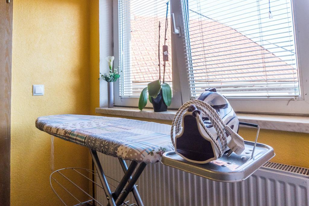 Guest House Faris Travnik Extérieur photo